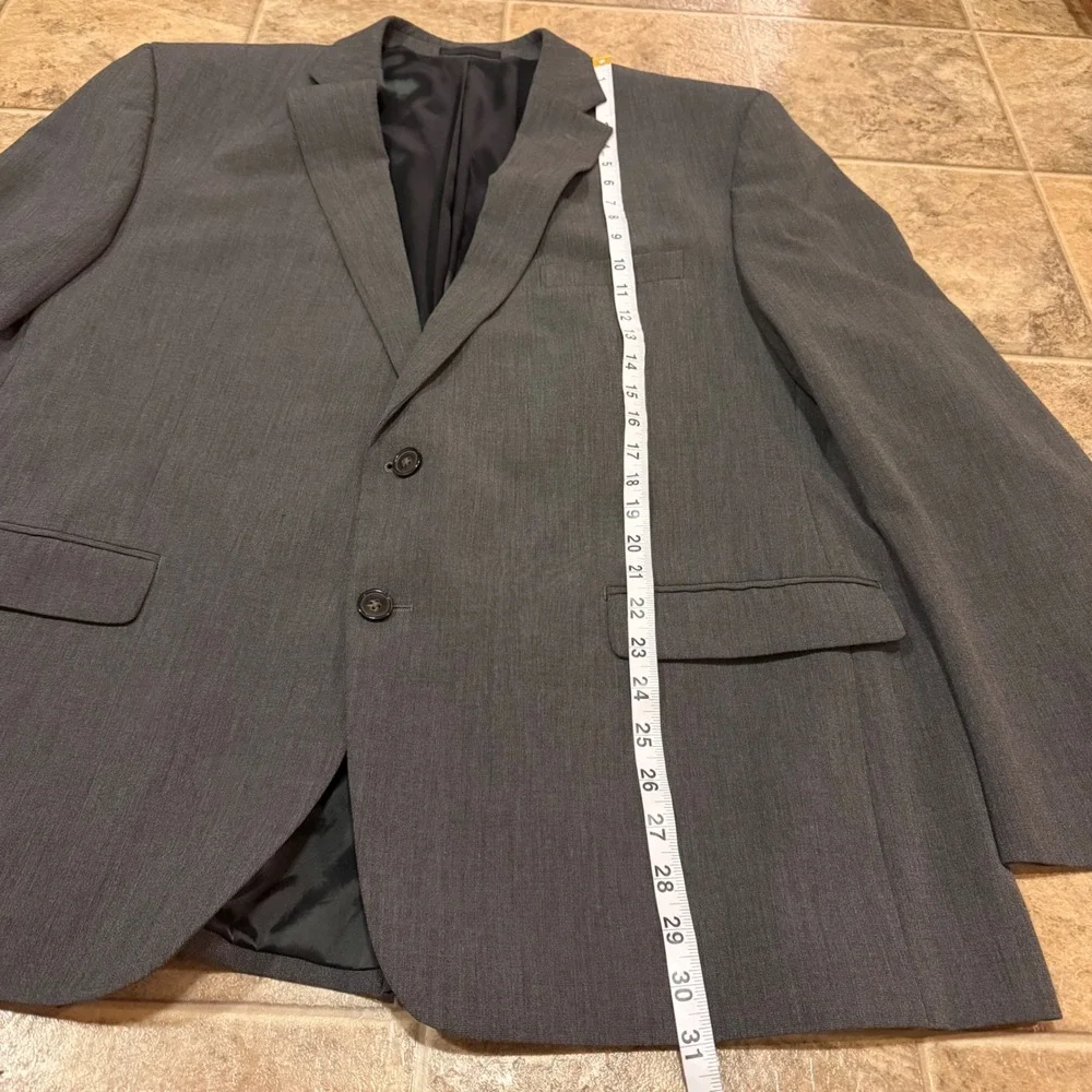 Chaps Mens Gray Two Button Suit Jacket Blazer 48R Regular Fit Notch Lapel Solid